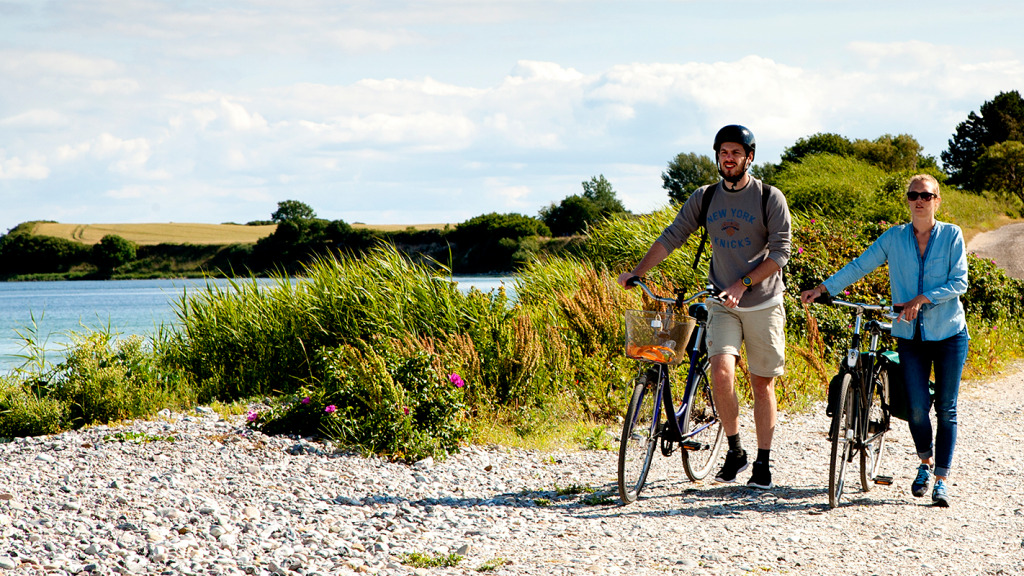 Næste Trænge ind skære Culture and Nature from a Bicycle Saddle | VisitSamsoe.dk